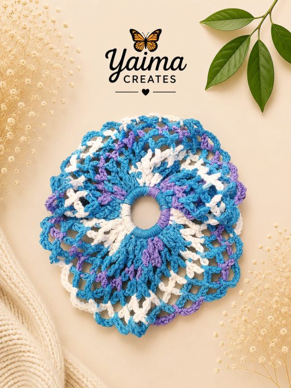 Caribe – stor handvirkad scrunchie i flerfärgat garn